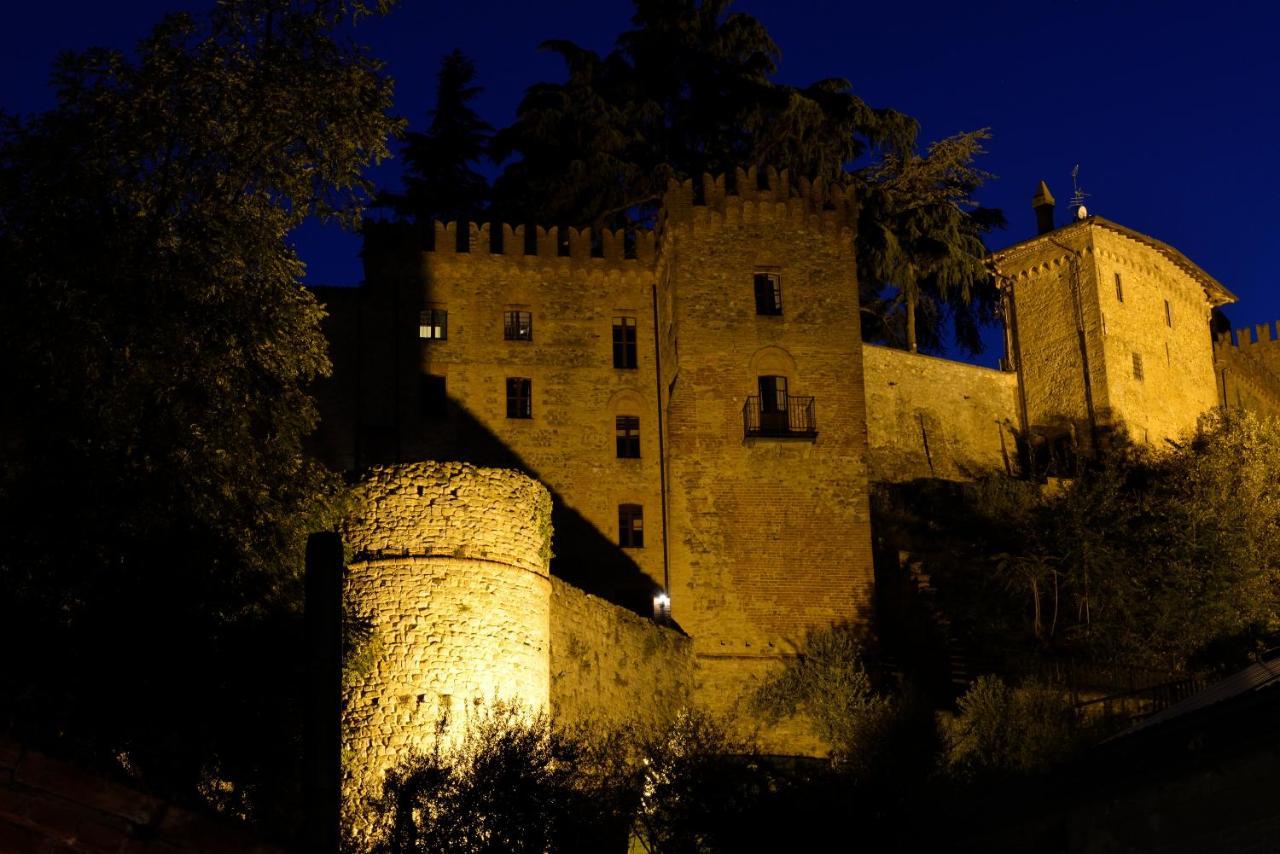 מלון Tabiano Terme Antico Borgo Di Tabiano Castello - Relais De Charme מראה חיצוני תמונה