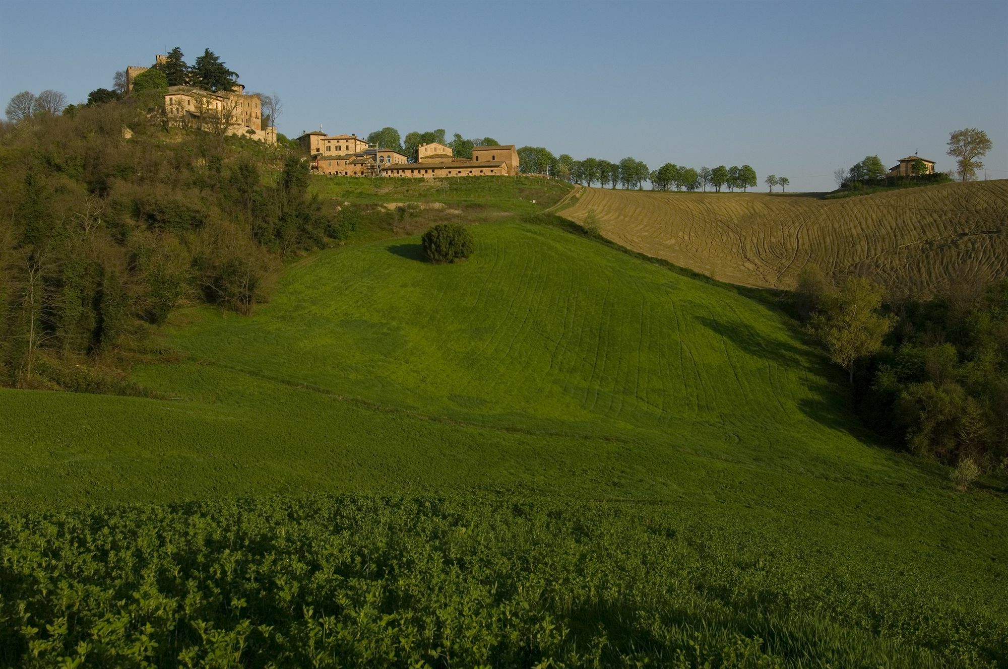 מלון Tabiano Terme Antico Borgo Di Tabiano Castello - Relais De Charme מראה חיצוני תמונה